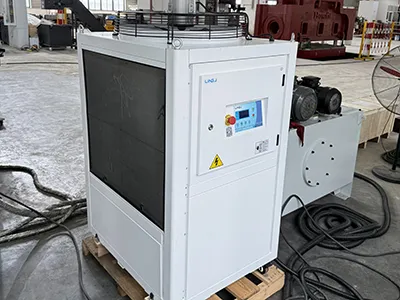 Oil chiller